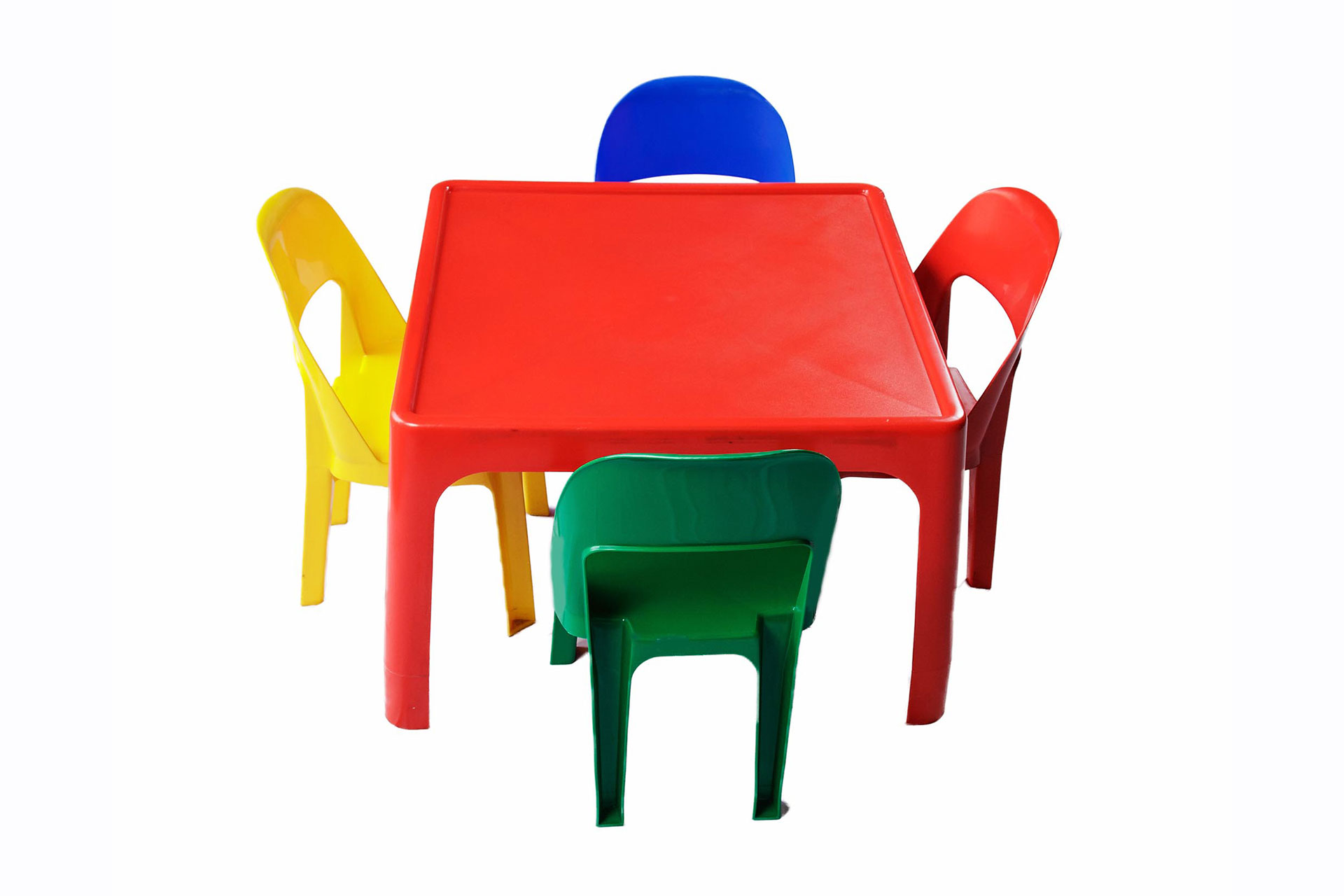 jolly-table-and-alpine-chairs